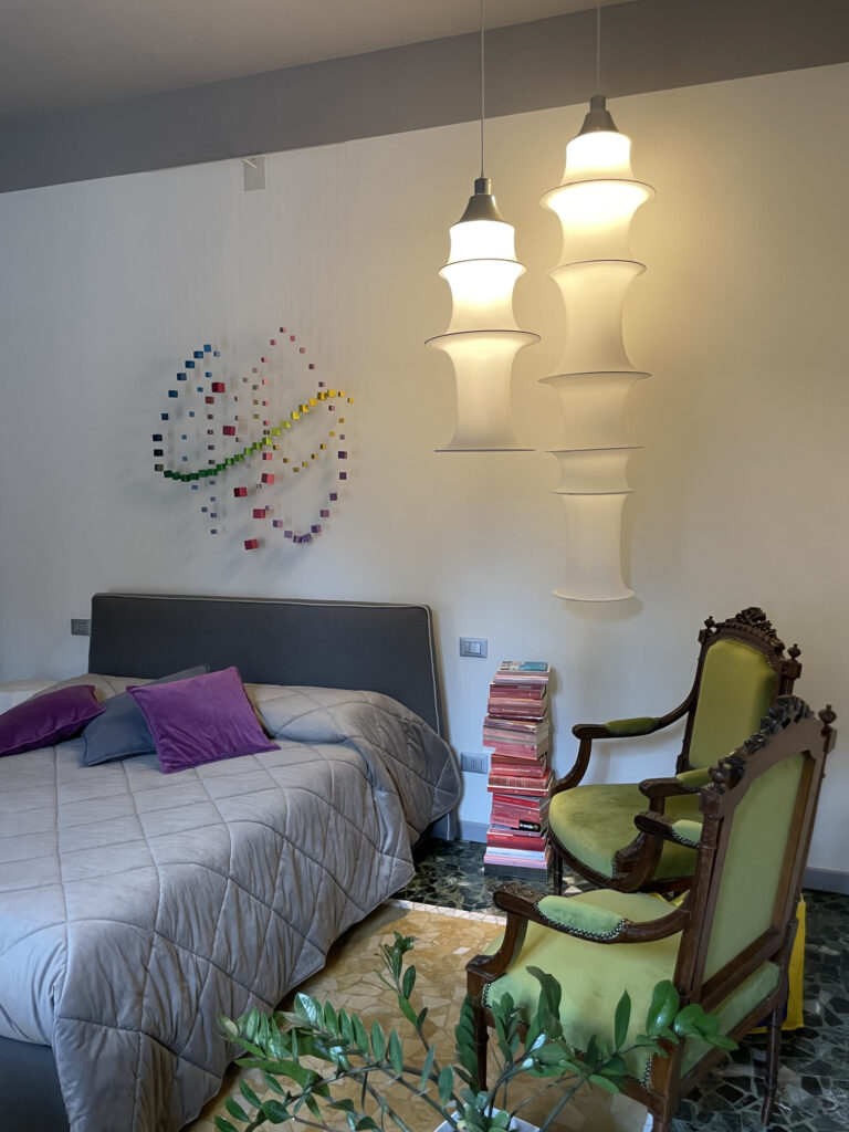 Appartamento di una collezionista, Brescia — vista 5