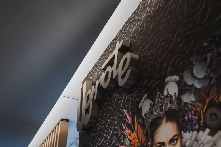 Ugrote, Torino — vista 7