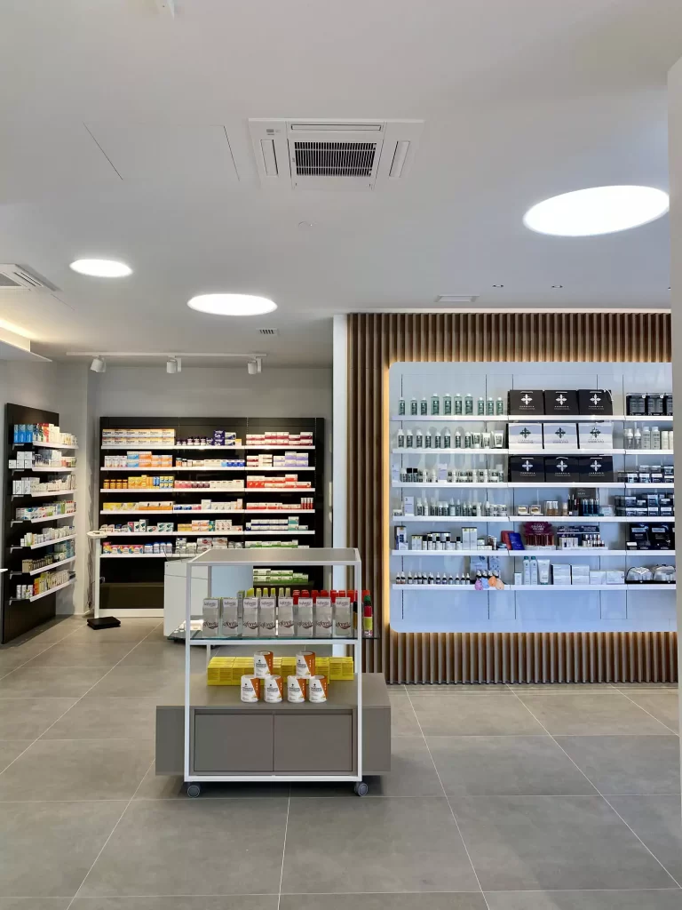 Farmacia Versiliana, Camaiore (LU) — vista 3